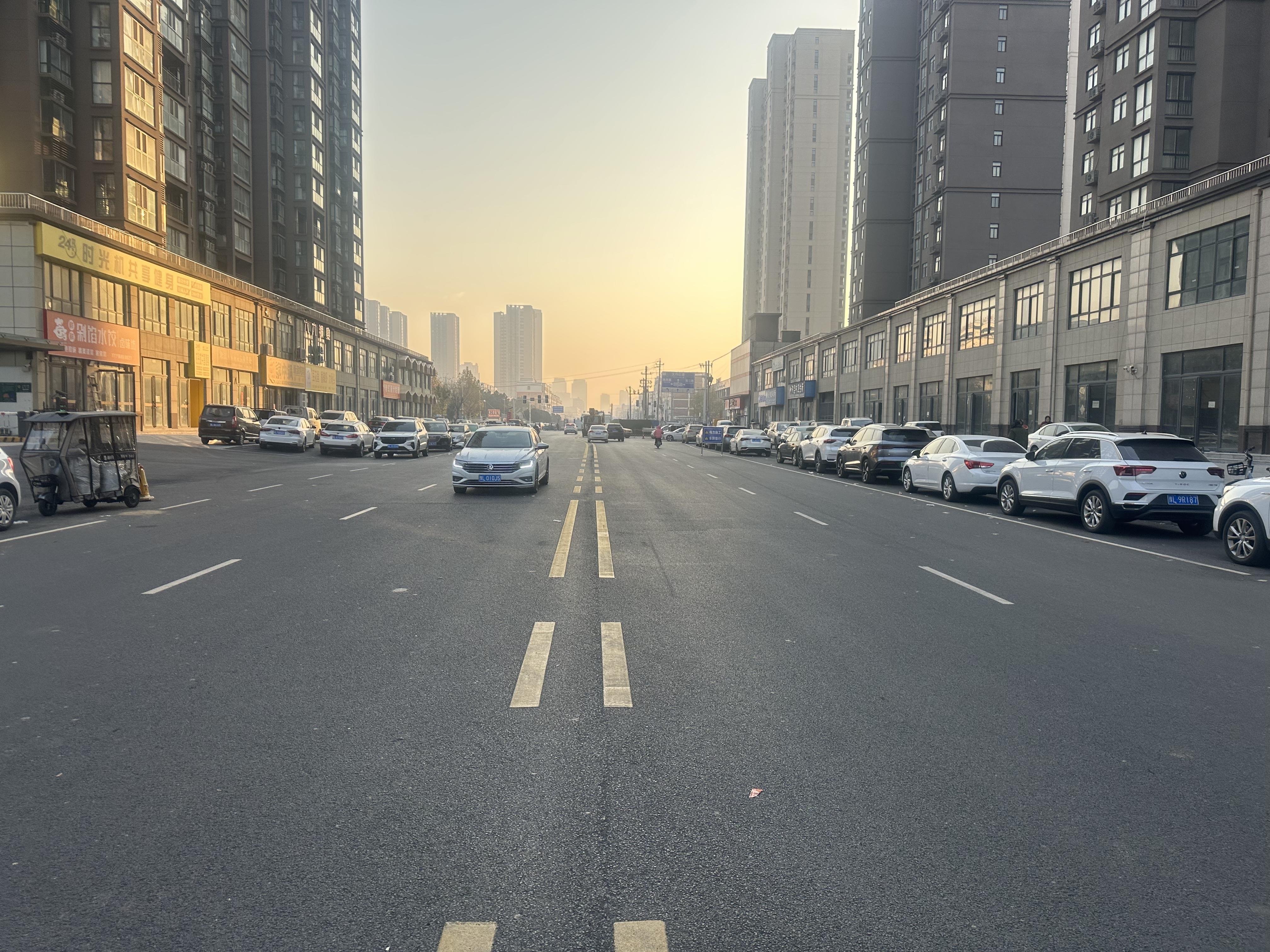 民生实事，打通断头路配图(分离图)139(2582464)-20241225085806.jpg